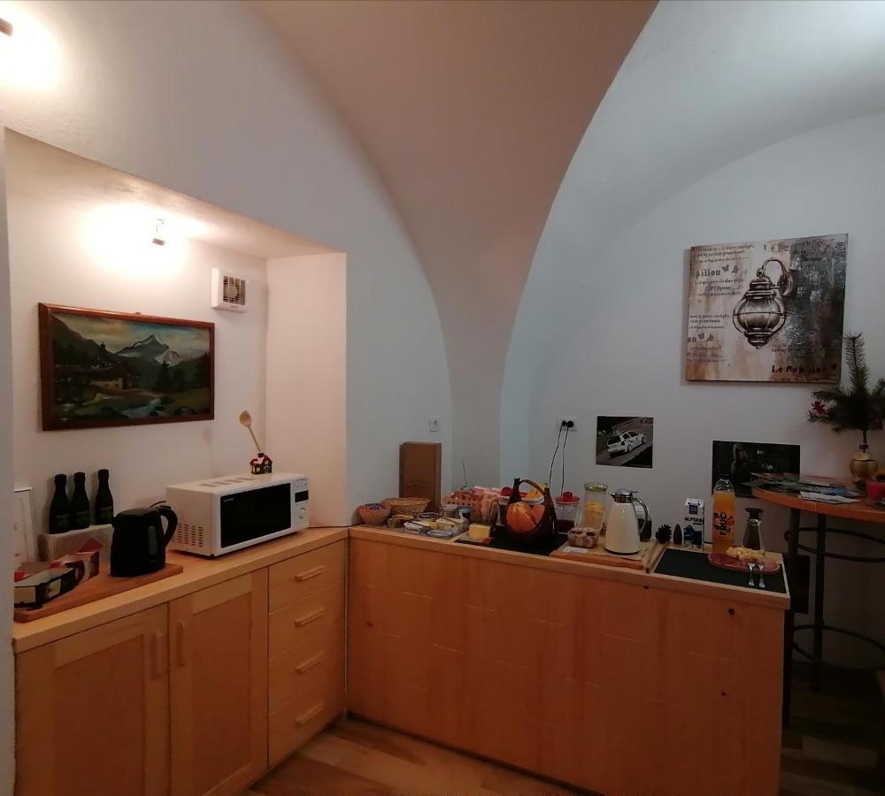 Apartma Na Starem Placu Idrija Ngoại thất bức ảnh